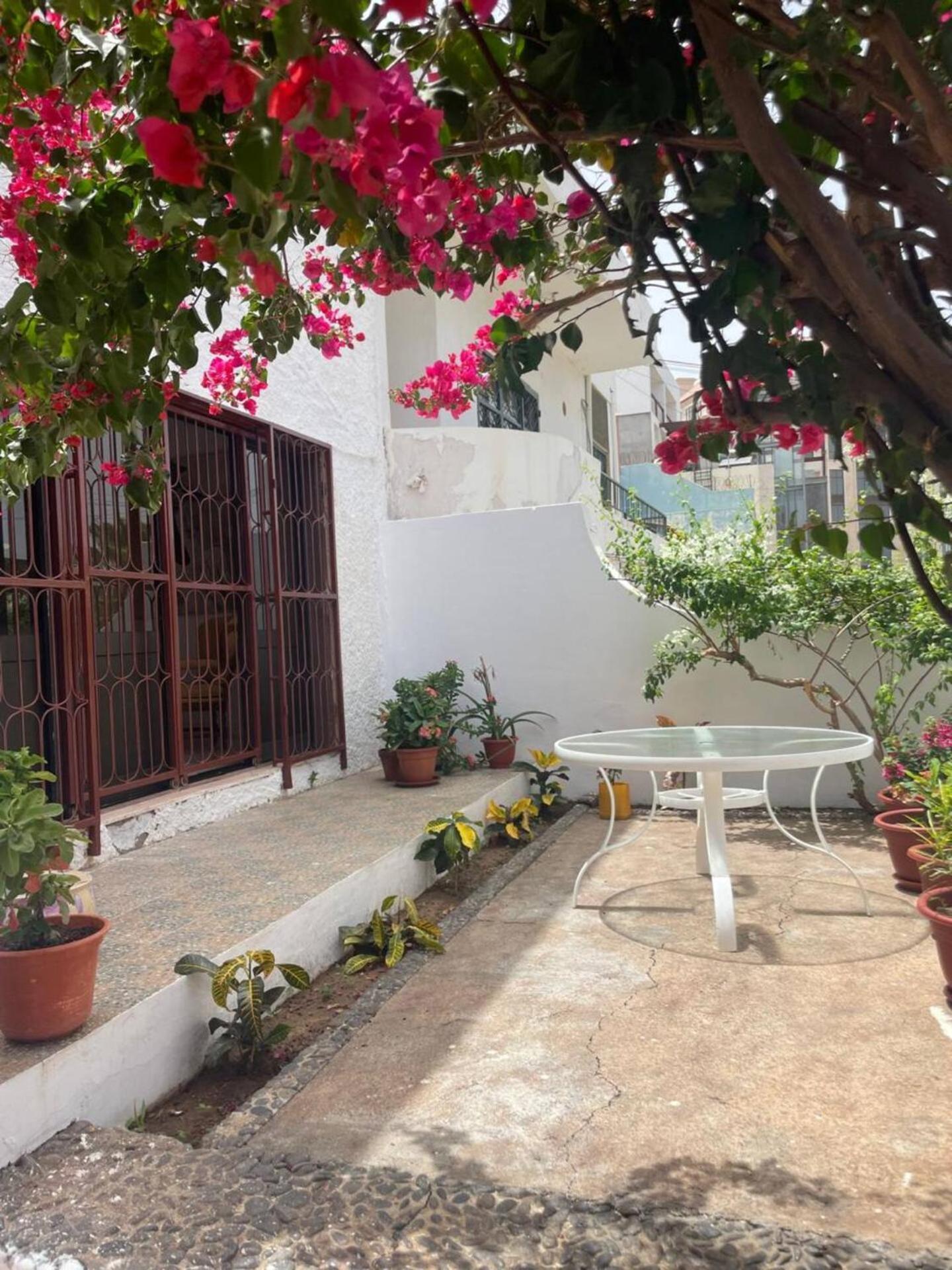 Casa Estrela - Sea & Art Guesthouse Praia Exterior photo
